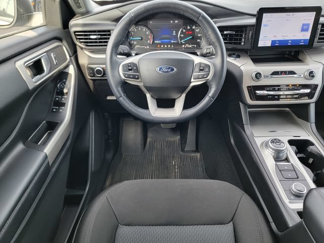 Certified 2023 Ford Explorer XLT AWD/4WD image 32