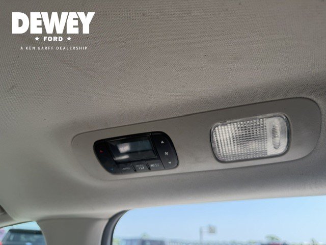 Used 2025 Honda Odyssey Elite image 29