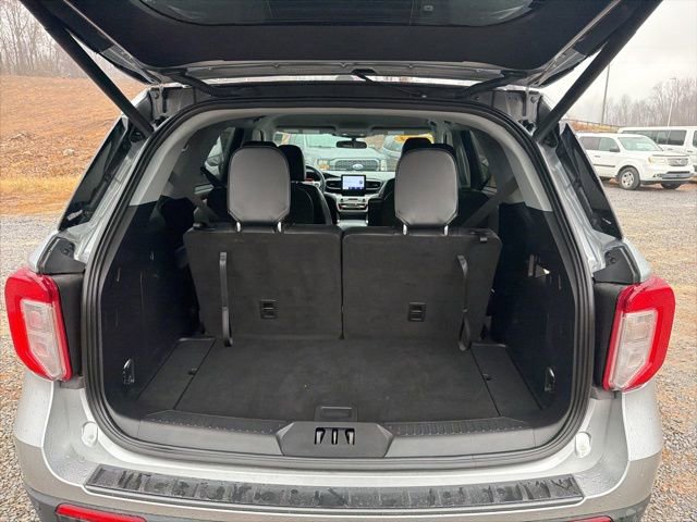 Certified 2024 Ford Explorer XLT w/ Equipment Group 202A image 10