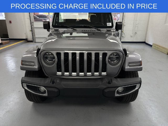 Used 2021 Jeep Wrangler Unlimited Sahara w/ Cold Weather Group AWD/4WD image 27