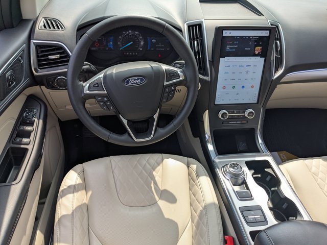 Certified 2024 Ford Edge Titanium w/ Titanium Elite Package AWD/4WD image 31