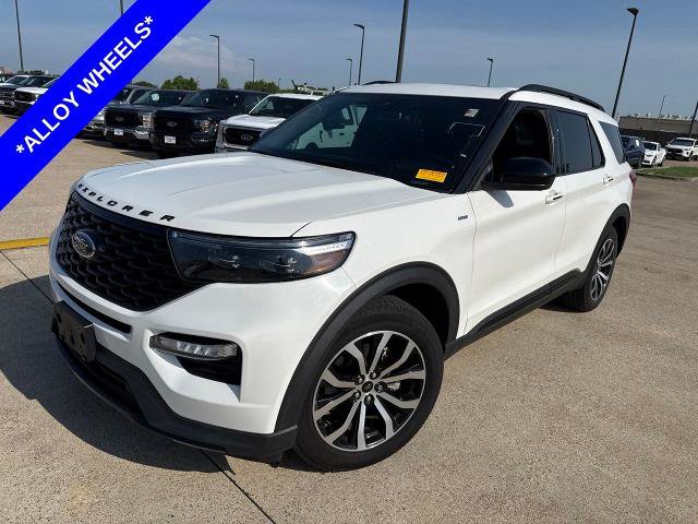 Certified 2023 Ford Explorer ST-Line w/ Class IV Trailer Tow Package