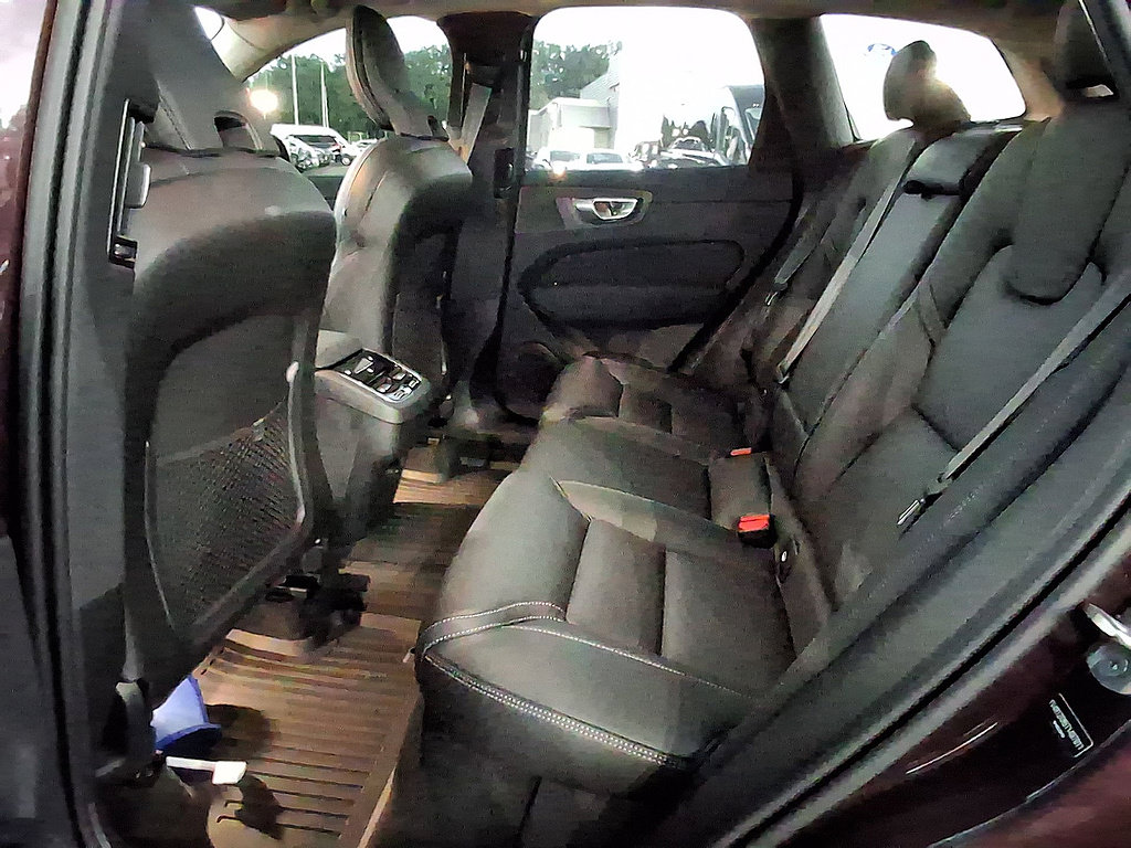 Used 2026 Volvo XC60 B5 Ultra w/ Climate Package AWD/4WD image 26