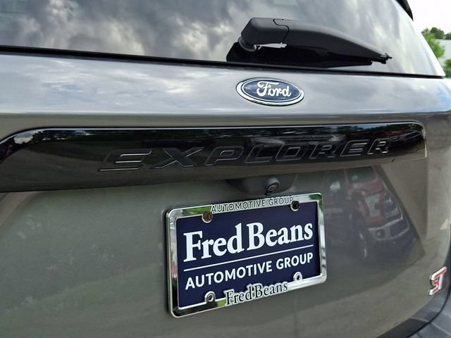 Certified 2021 Ford Explorer ST w/ Equipment Group 401A AWD/4WD image 39
