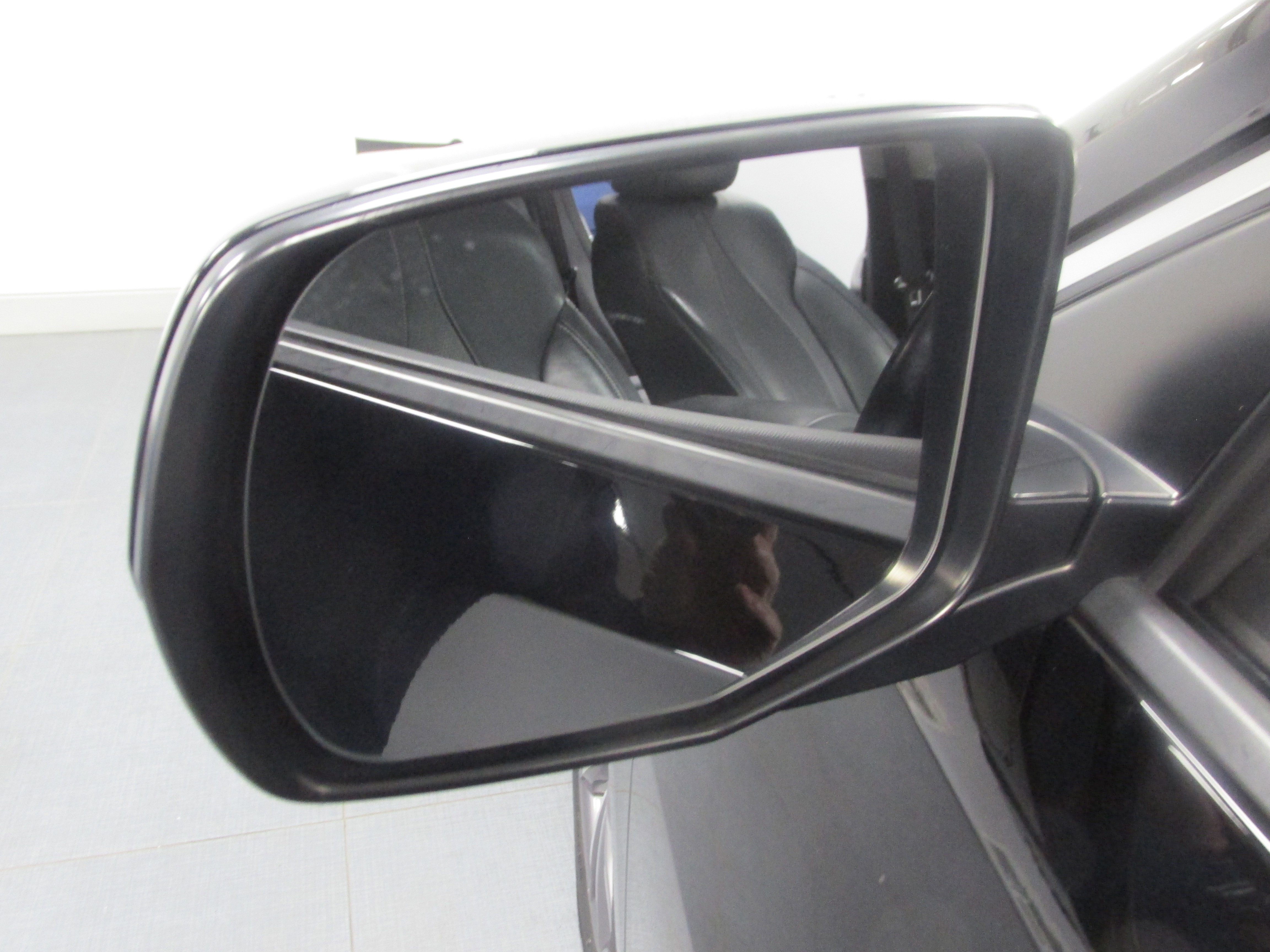 Used 2021 Acura RDX AWD w/ Technology Package image 18