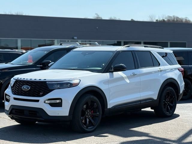 Certified 2024 Ford Explorer ST w/ Equipment Group 401A video 3