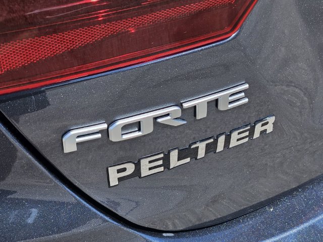 Used 2024 Kia Forte LXS FWD image 8
