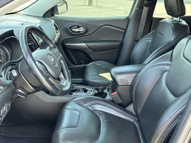 Used 2021 Jeep Cherokee Limited AWD/4WD image 9