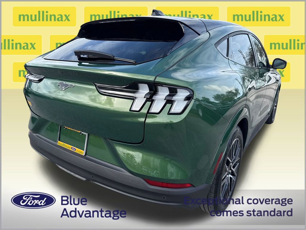 Certified 2025 Ford Mustang Mach-E Premium image 3