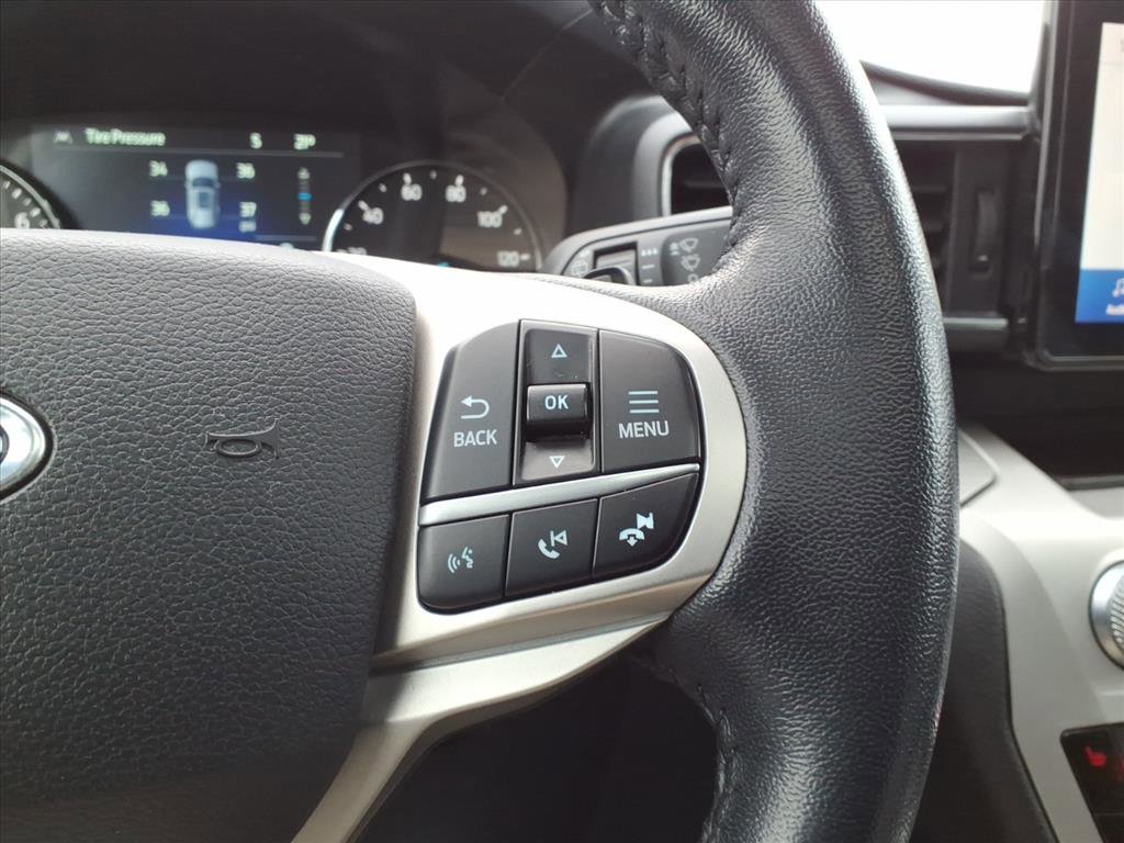 Certified 2021 Ford Explorer XLT w/ Equipment Group 202A image 20