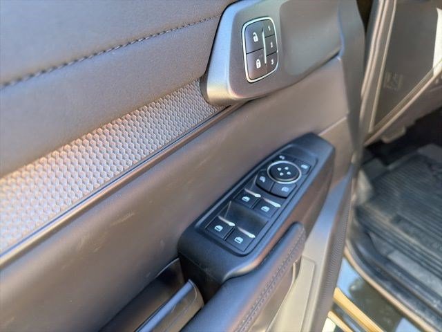 Certified 2025 Ford Ranger Raptor AWD/4WD image 17