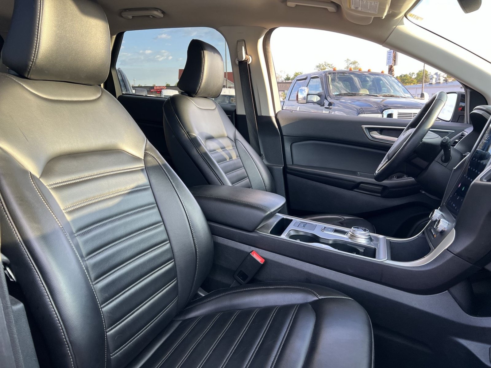 Certified 2024 Ford Edge SEL AWD/4WD image 25
