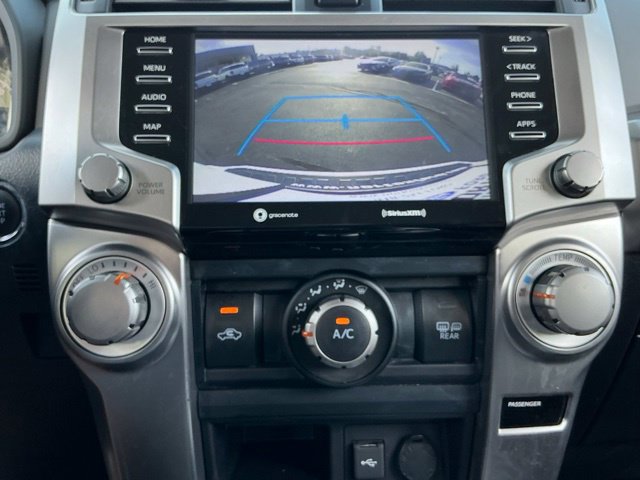 Used 2024 Toyota 4Runner SR5 AWD/4WD image 27