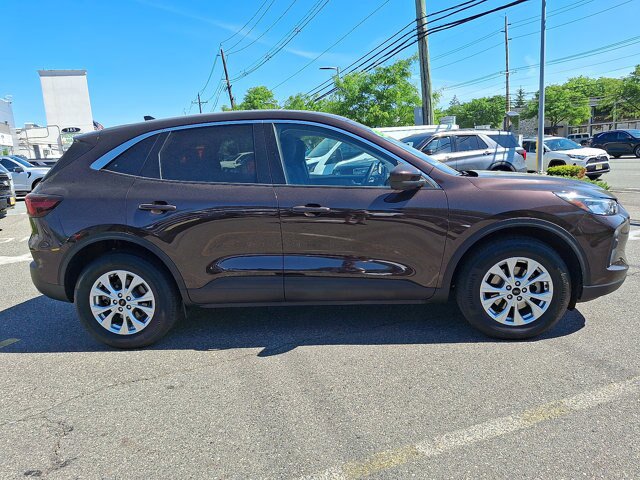 Certified 2023 Ford Escape Active w/ Tech Pack #2 AWD/4WD image 17