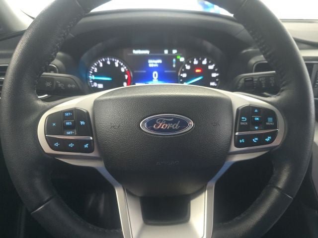 Certified 2024 Ford Explorer XLT w/ Equipment Group 202A AWD/4WD image 25