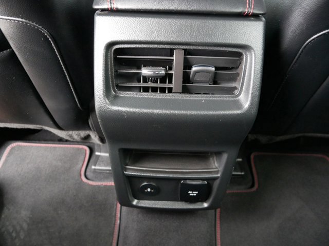 Certified 2023 Ford Edge ST-Line w/ Class II Trailer Tow Package image 14