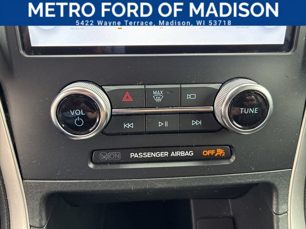 Certified 2024 Ford Edge SEL AWD/4WD image 18