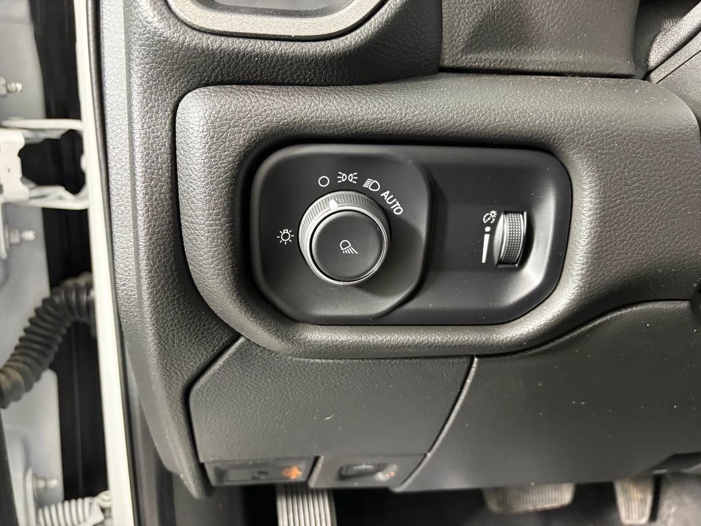 Used 2023 RAM 2500 Tradesman AWD/4WD image 14