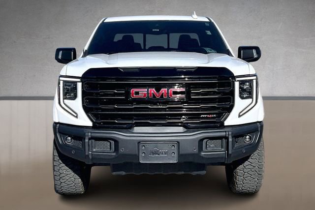 Used 2024 GMC Sierra 1500 AT4X image 3