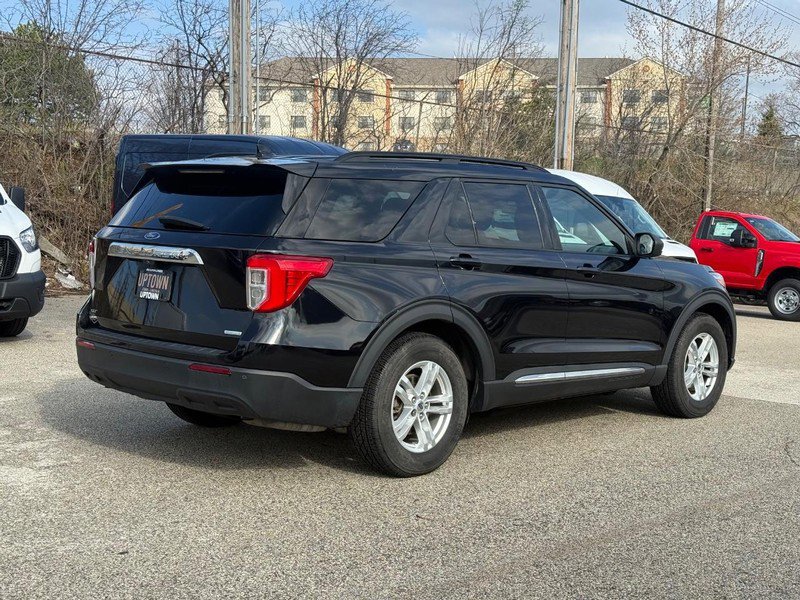 Certified 2020 Ford Explorer XLT RWD image 4