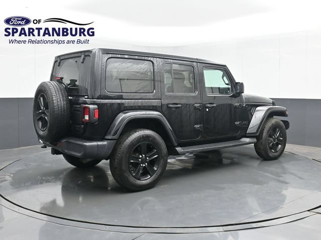 Used 2020 Jeep Wrangler Unlimited Sahara AWD/4WD image 2