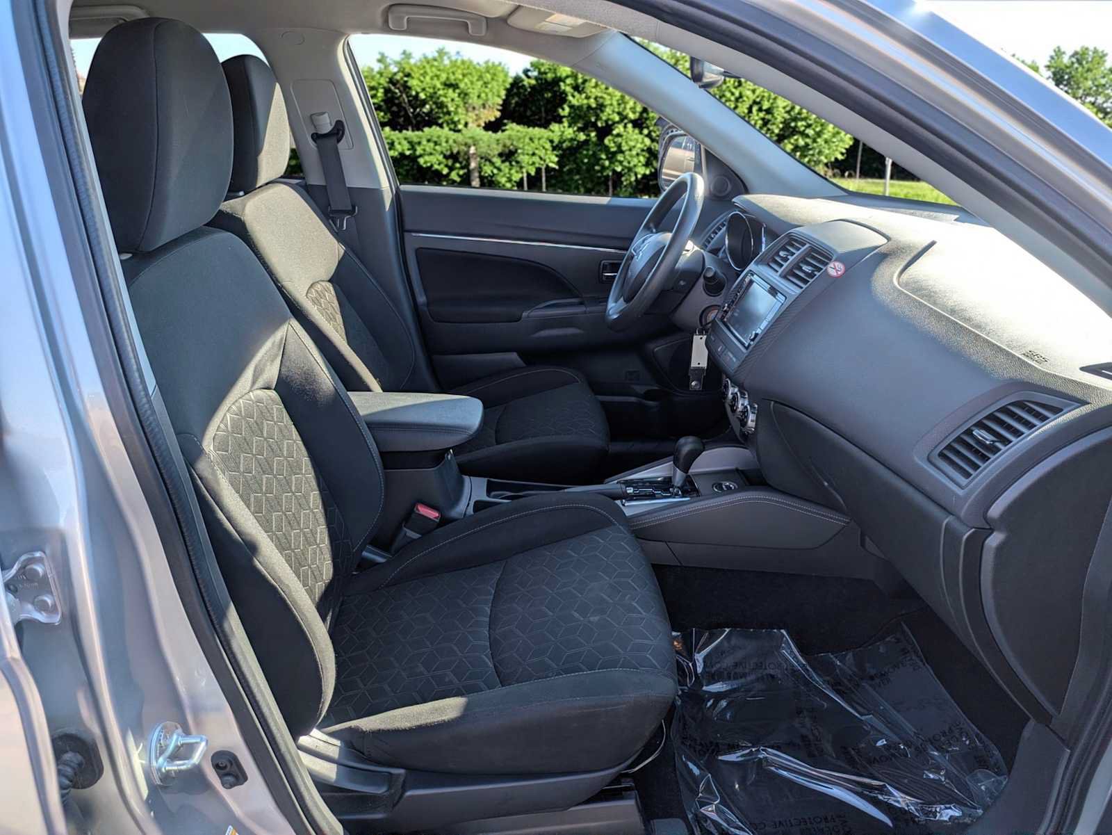 Used 2025 Mitsubishi Outlander Sport ES AWD/4WD image 21