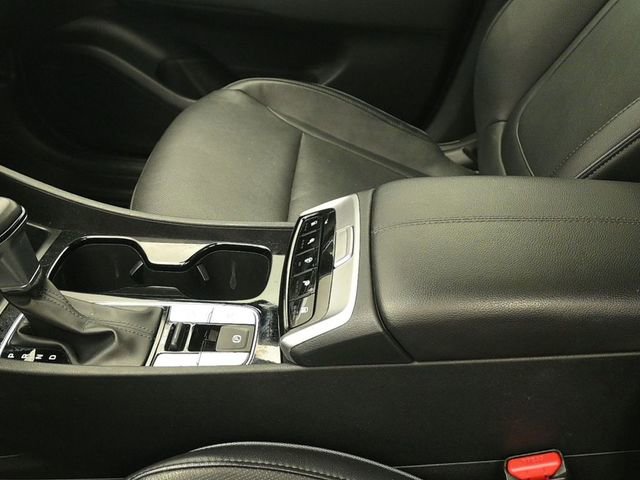 Used 2022 Hyundai Santa Cruz Limited w/ Winter Package image 23