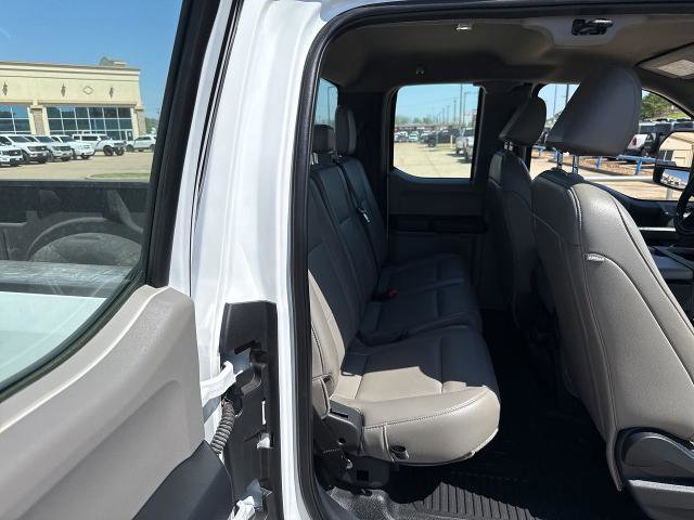 Certified 2022 Ford F250 XL w/ Power Equipment Group image 11