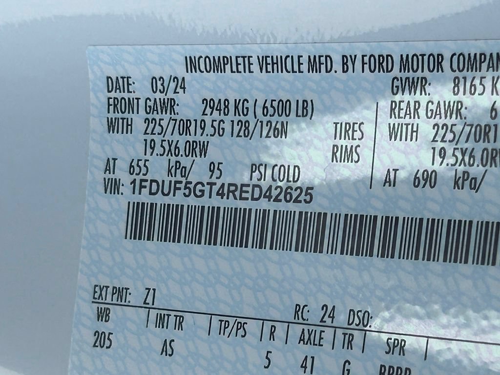 Certified 2024 Ford F550 2WD Regular Cab Super Duty image 34