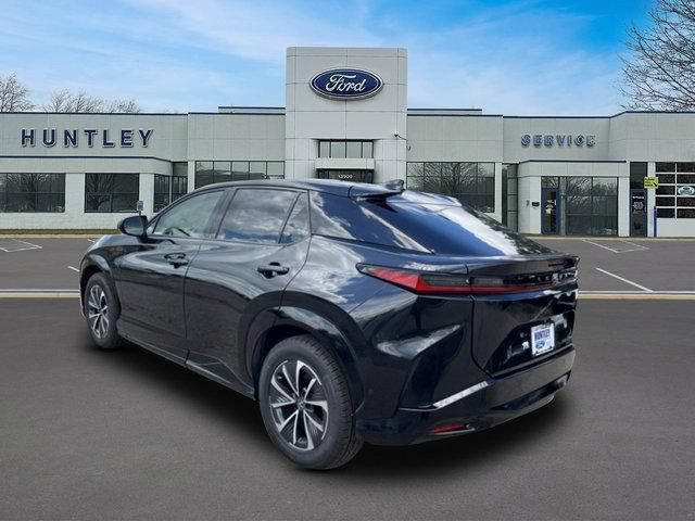 Used 2023 Lexus RZ 450e Premium w/ Technology Package AWD/4WD image 5