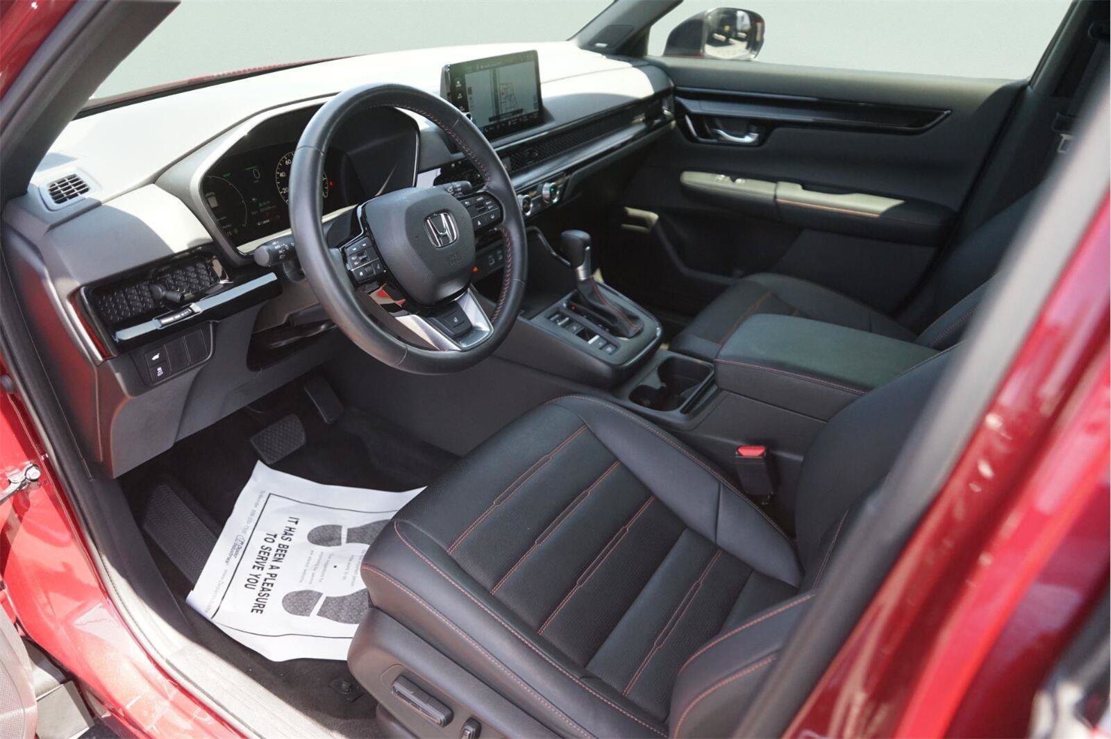 Used 2024 Honda CR-V Sport Touring image 8