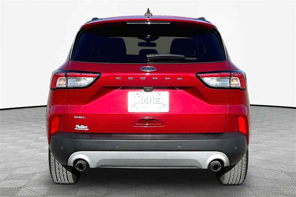 Certified 2022 Ford Escape SEL w/ Technology Package image 4