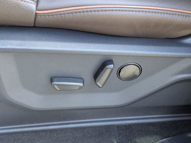 Certified 2025 Ford Expedition Max King Ranch image 27