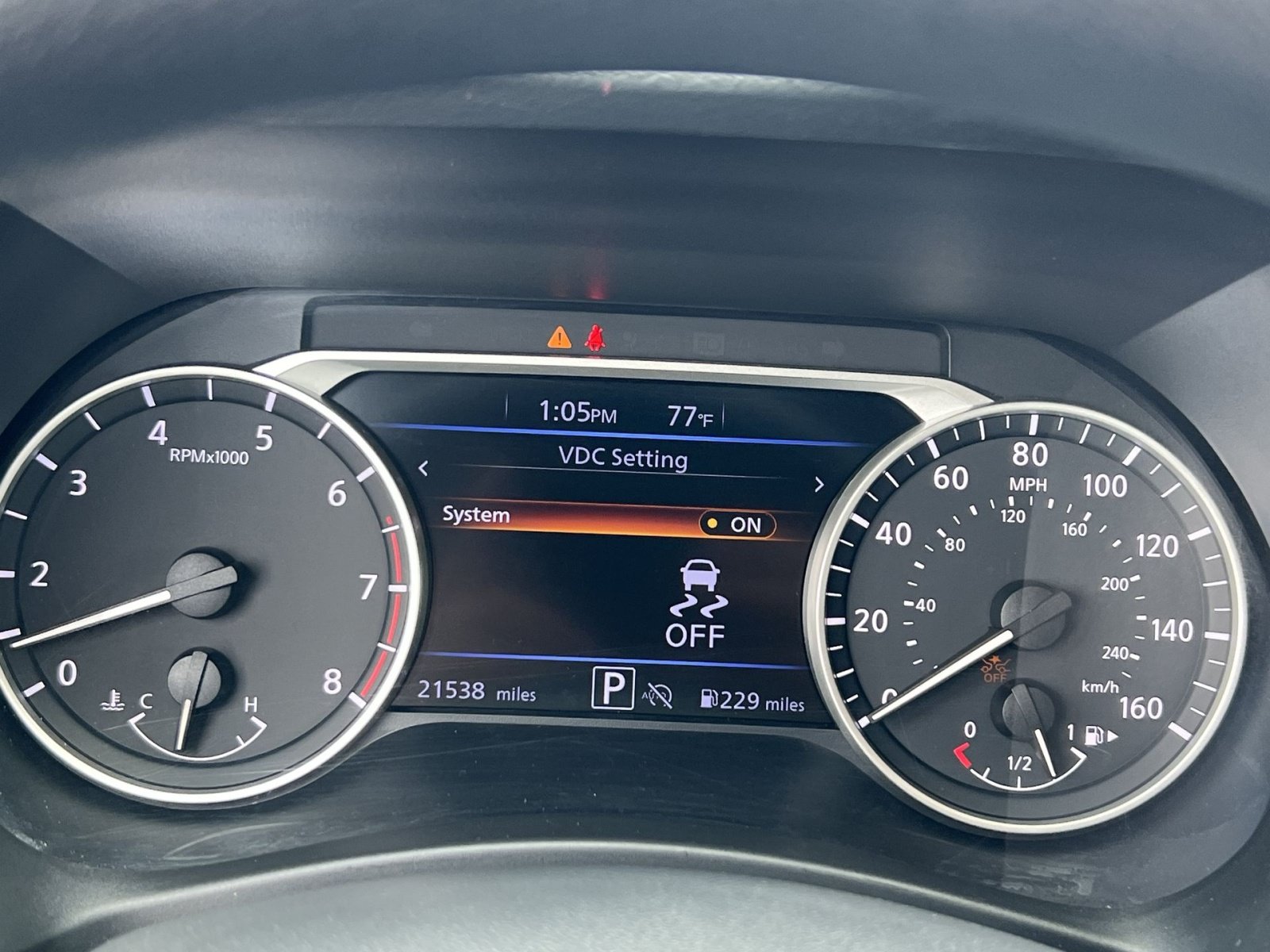Used 2025 Nissan Sentra SV FWD image 25