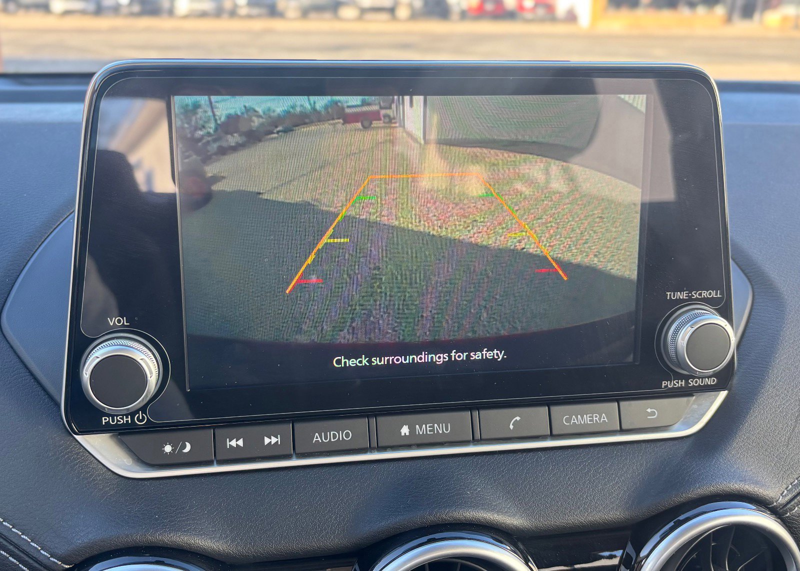 Used 2025 Nissan Sentra SV image 36