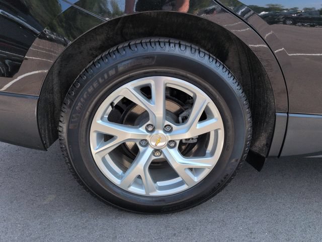 Used 2021 Chevrolet Equinox Premier AWD/4WD image 12