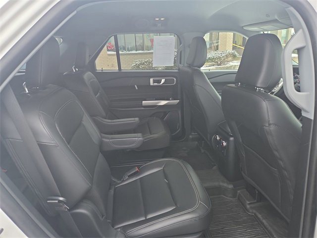 Certified 2022 Ford Explorer XLT w/ Equipment Group 202A image 24