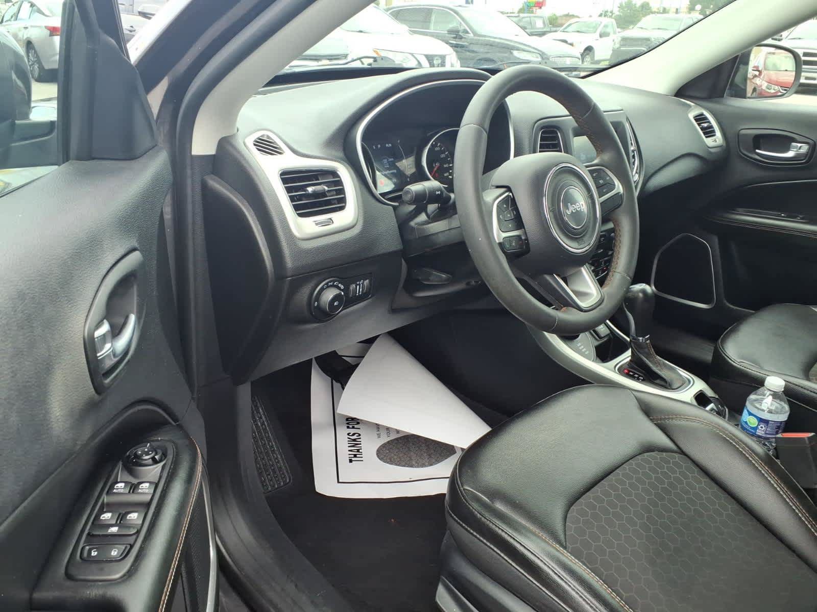 Used 2021 Jeep Compass Latitude AWD/4WD image 6