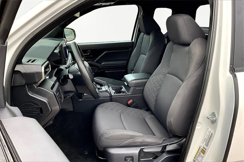Used 2024 Toyota Tacoma SR image 23