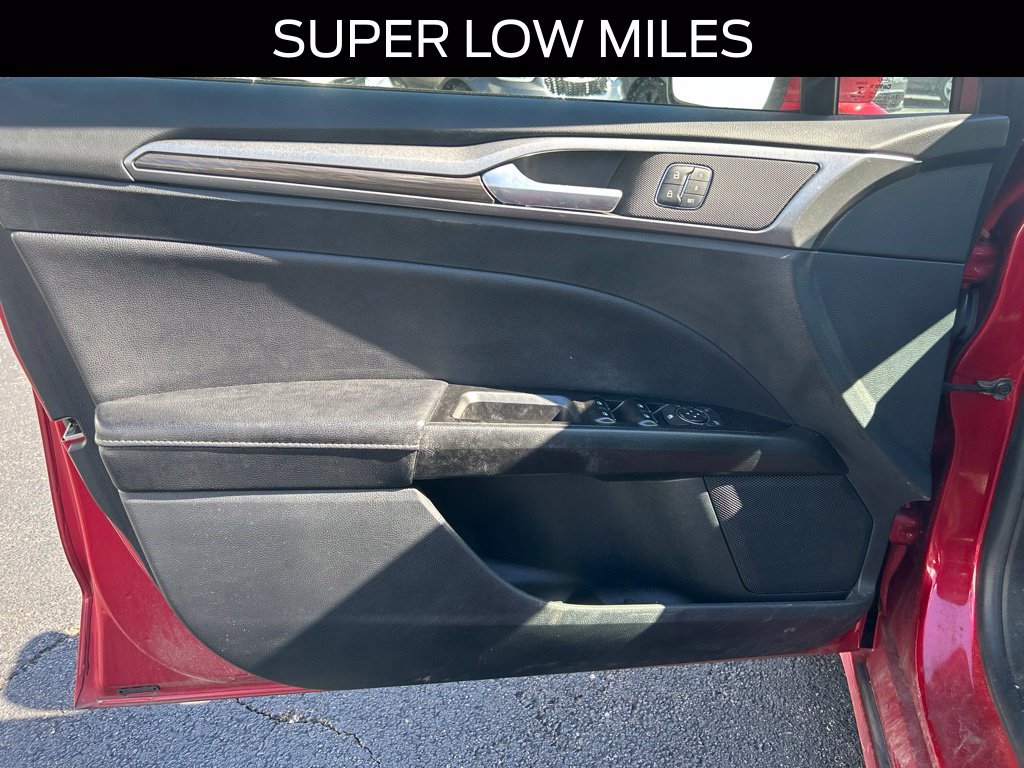 Certified 2020 Ford Fusion SEL FWD image 11