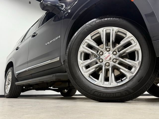 Used 2023 GMC Yukon SLT image 2