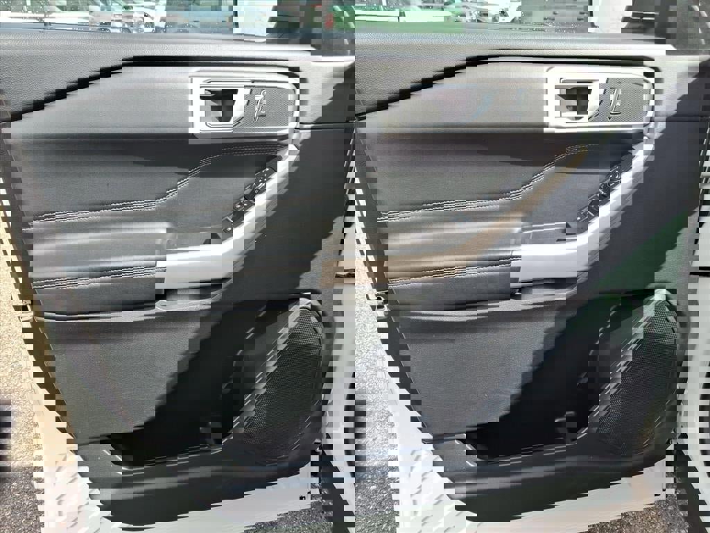 Certified 2023 Ford Explorer XLT w/ Equipment Group 202A image 17