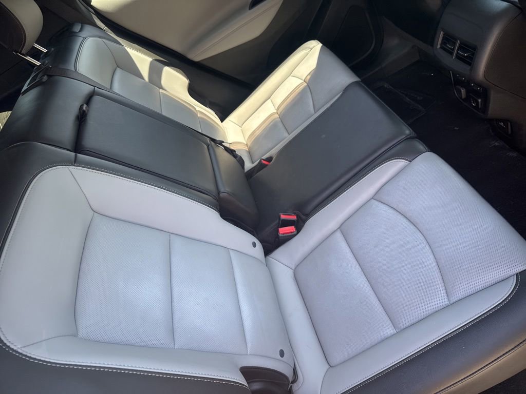 Used 2018 Chevrolet Equinox Premier AWD/4WD image 39