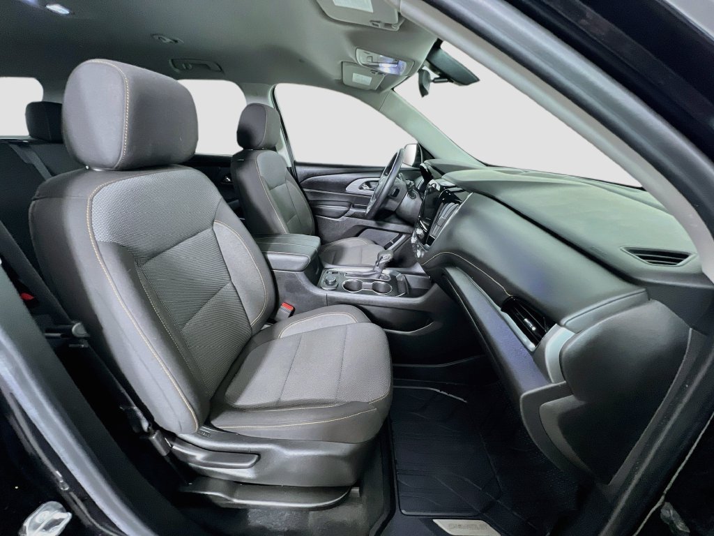 Used 2021 Chevrolet Traverse LT AWD/4WD image 34