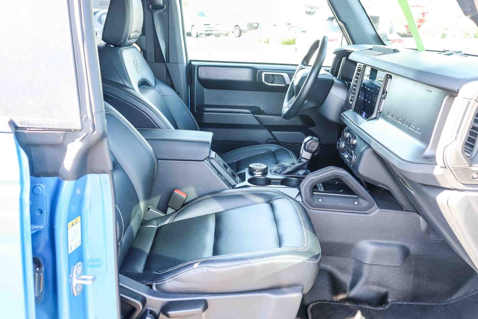 Certified 2025 Ford Bronco Badlands AWD/4WD image 16