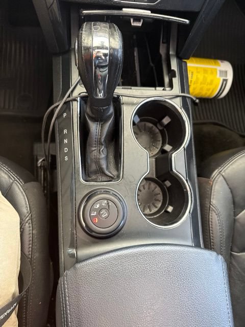 Certified 2018 Ford Explorer XLT w/ Equipment Group 202A AWD/4WD image 17