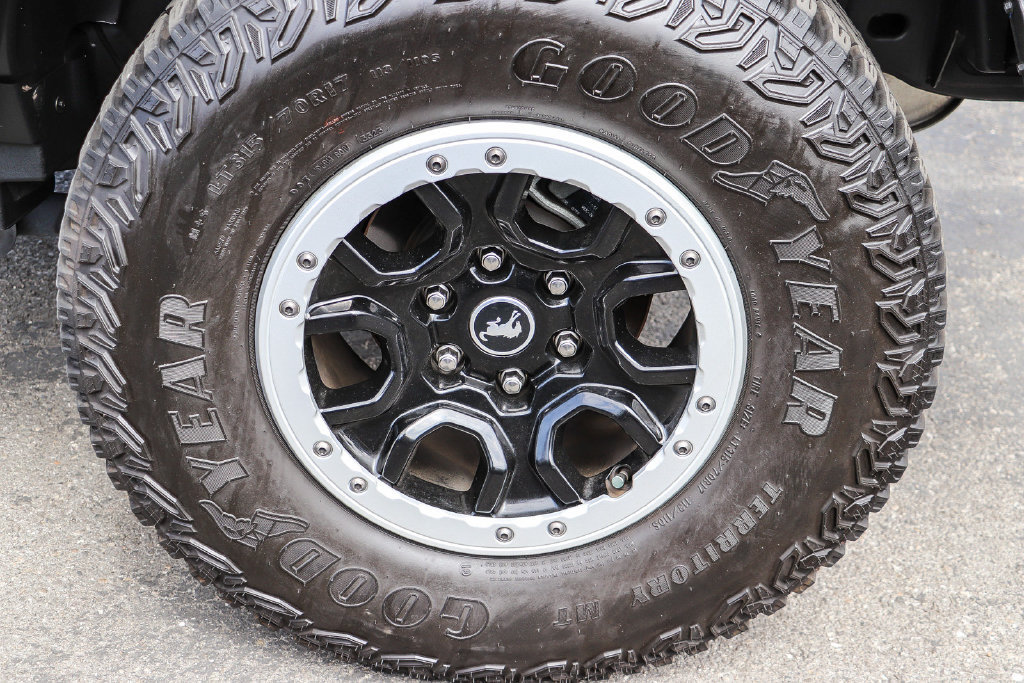 Certified 2023 Ford Bronco Big Bend w/ Sasquatch Package AWD/4WD image 15
