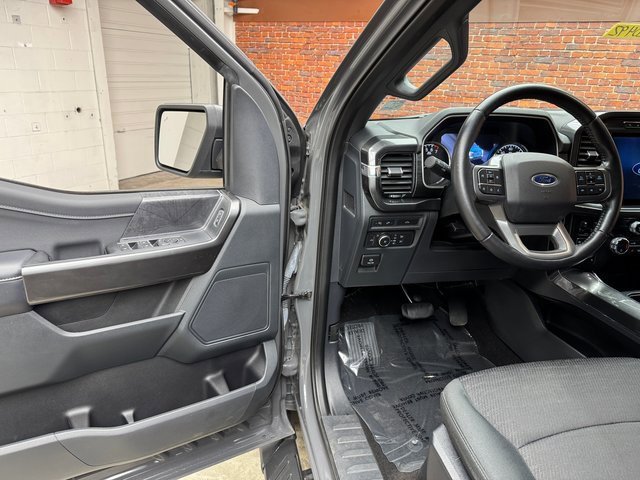 Certified 2021 Ford F150 XLT w/ Equipment Group 302A High image 11