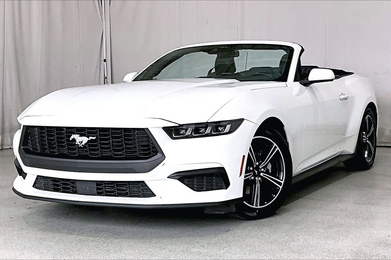 Certified 2025 Ford Mustang Premium image 11