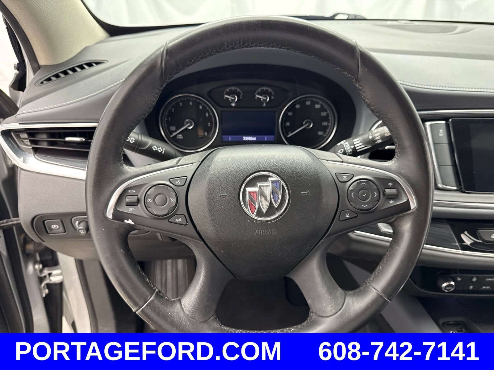 Used 2021 Buick Enclave Essence FWD image 15